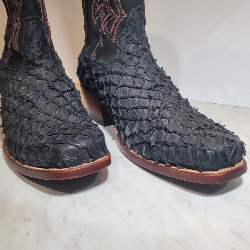 NWOB Men's 10 D US Cody James Pirarucu Exotic Western Boots Broad Square Toe - Picture 2 of 13